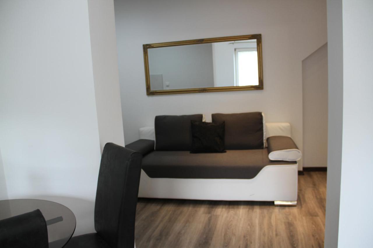 Apartments Town Center SJJ Esterno foto